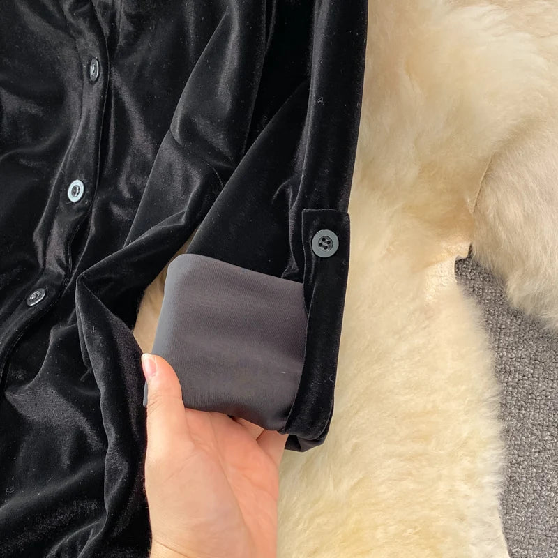Robe vintage en velours noir à simple boutonnage et poches pour femme